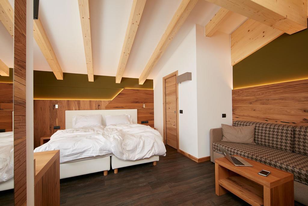 Hotel Valacia Pozza di Fassa Chambre photo